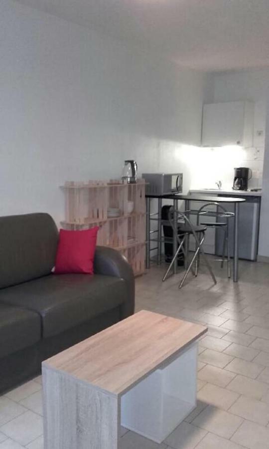 Beau Studio , Ensoleille, Wifi, Etage 5 Ascenceur Apartment Marseille Exterior photo